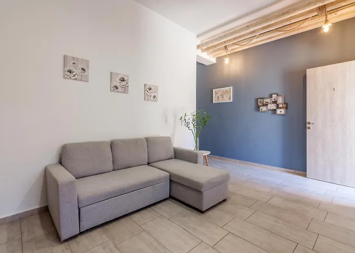 Apartament Avra In Center - 50m To *