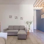 Apartmán Avra In Center - 50m To