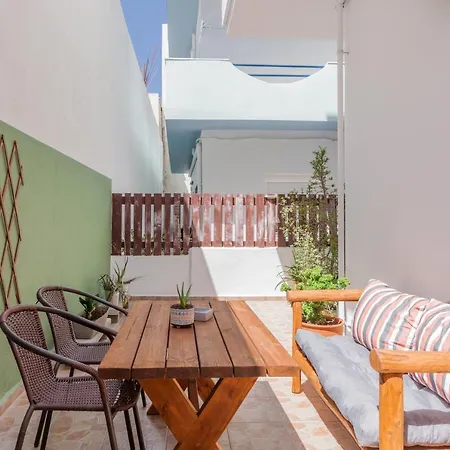 Avra In Center - 50m To