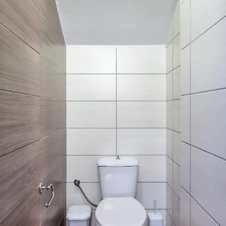 Apartament Avra In Center - 50m To *