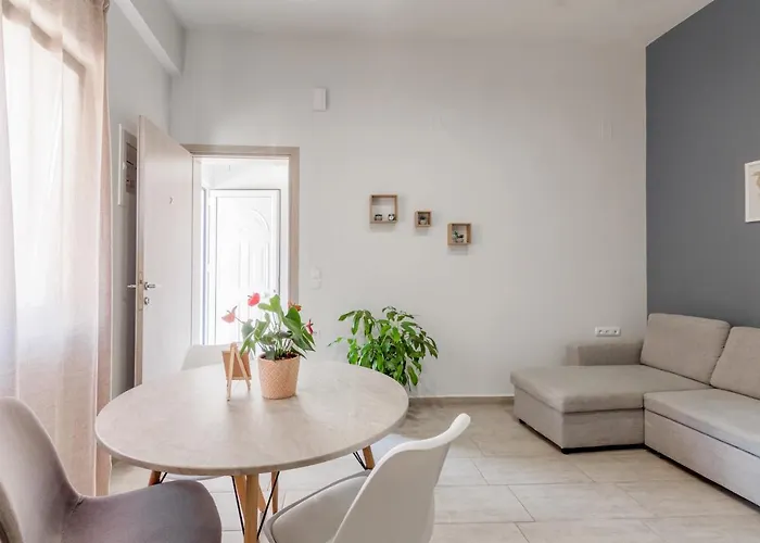 Avra In Center - 50m To *