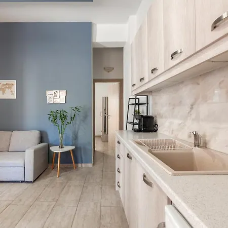 Avra In Center - 50m To *